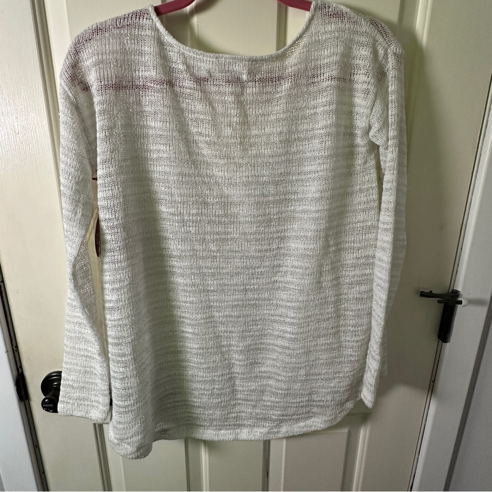 Aeropostale White Knit Women's Top With Silver Thread - Picture 8 of 8